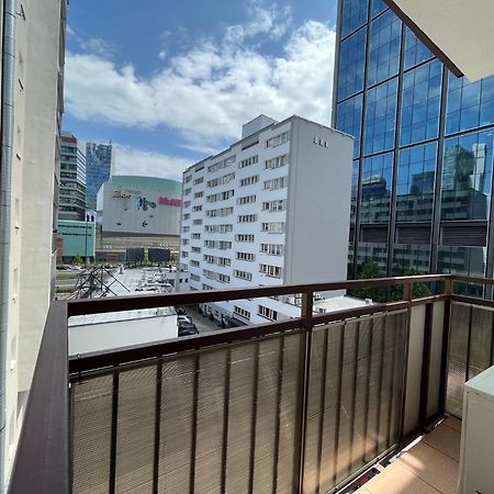 City Center Chmielna 100 Варшава Екстер'єр фото